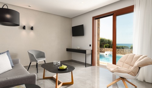 Suite, piscina privada, vistas al mar