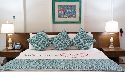 One Bedroom Cottage w/ AC