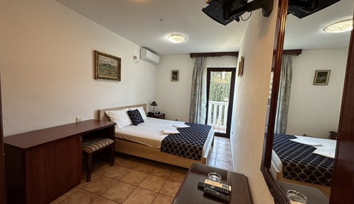 Habitación estándar doble, balcón