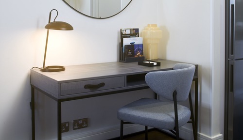 Luxury Two Bedroom Apartment with the Sofa Bed