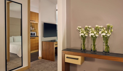 Habitación ejecutiva, 1 cama doble, vistas a la ciudad (Studio)