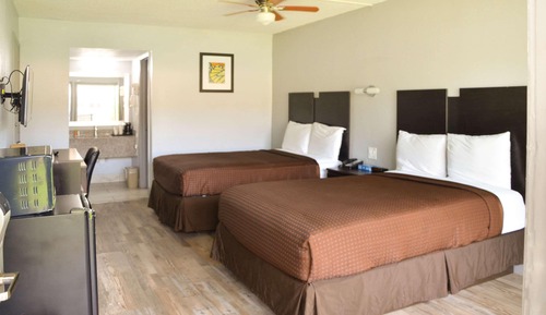 Habitación estándar, 2 camas dobles, no fumadores