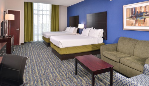 Suite, 1 habitación, accesible para personas con discapacidad (Communications, Accessible Tub)