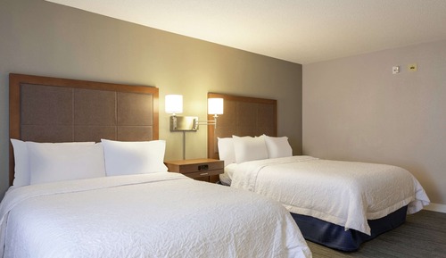 Habitación, bañera (Hearing)