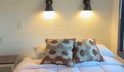 Estudio de lujo, varias camas, chimenea, vistas al lago