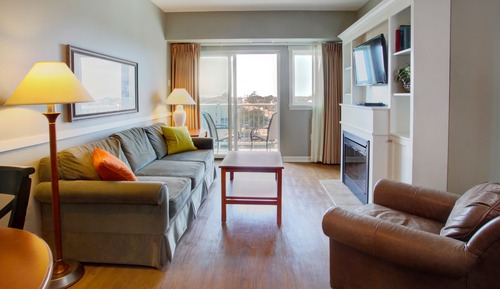 Suite, 2 habitaciones (River Front Higher Floors)