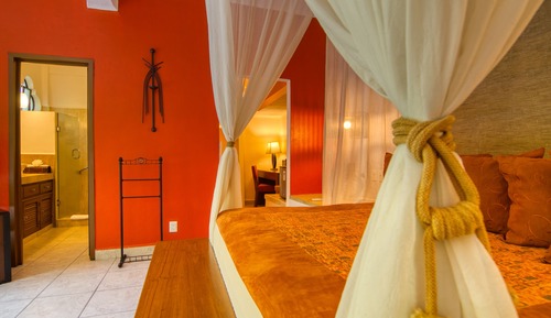 Deluxe Room King
