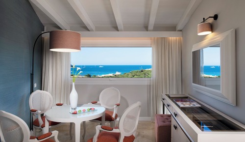 Suite junior, terraza, vistas al mar