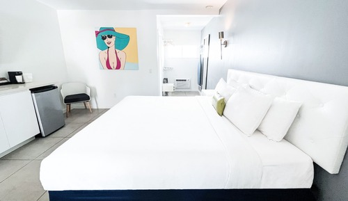 Estudio, 1 cama de matrimonio grande