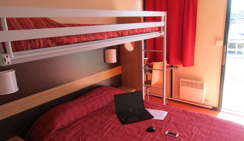 Habitación estándar, varias camas (1 Double and 1 Single bed)