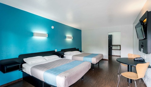 Habitación estándar, 2 camas de matrimonio, no fumadores, frigorífico y microondas