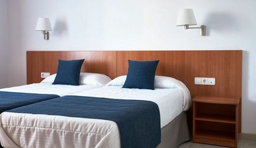 Apartamento clásico, en edificio anexo