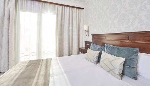 Habitacion Estandar ( 2 adultos + 1 niño)