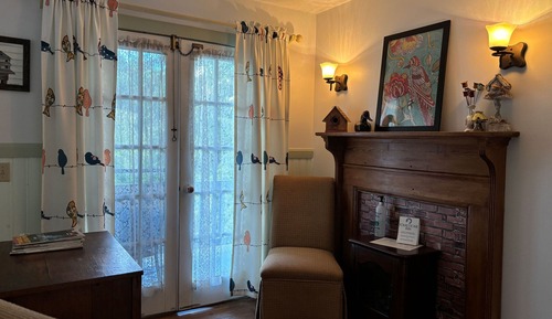 Habitación romántica doble, baño privado (Wrens & Warblers)