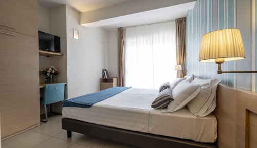 Habitación Confort doble, balcón