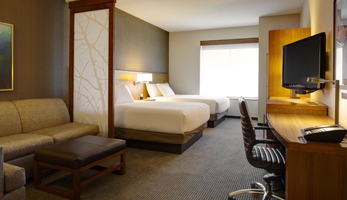 Habitación, 2 camas dobles (High Floor)