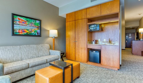 Habitación Deluxe, 2 camas de matrimonio (Oversized, Jetted Tub, Terrace)