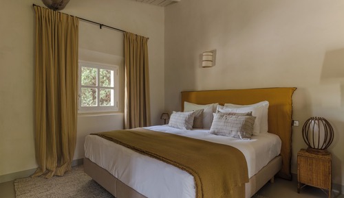 Habitación superior con 1 cama doble o 2 individuales, terraza