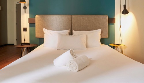 Habitación, varias camas