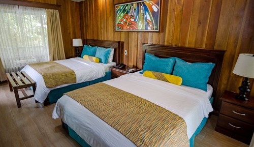 Bungalow, 2 camas de matrimonio