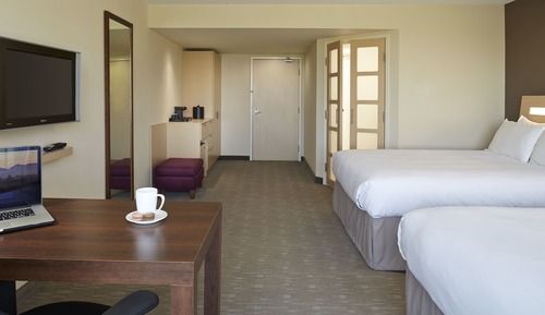 Habitación ejecutiva, varias camas