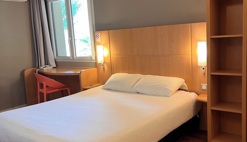 Habitación estándar, 1 cama doble, accesible para personas con discapacidad