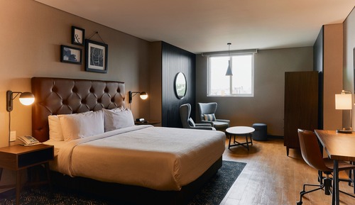 Suite junior, 1 cama de matrimonio grande, vistas a la ciudad