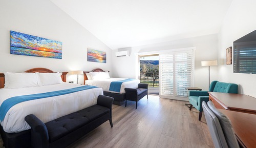 Habitación ejecutiva, 2 camas de matrimonio, patio, vistas al campo de golf