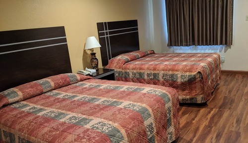 Habitación estándar, 2 camas de matrimonio, fumadores