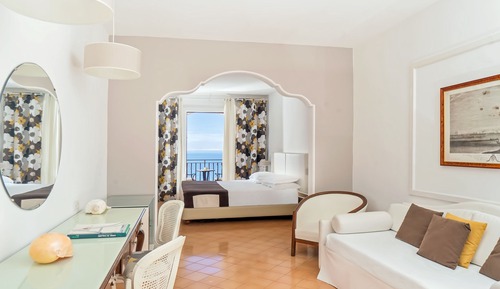 Suite estudio panorámica, balcón, vistas al mar