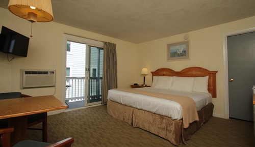 Habitación, 1 cama de matrimonio grande, vistas parciales al mar