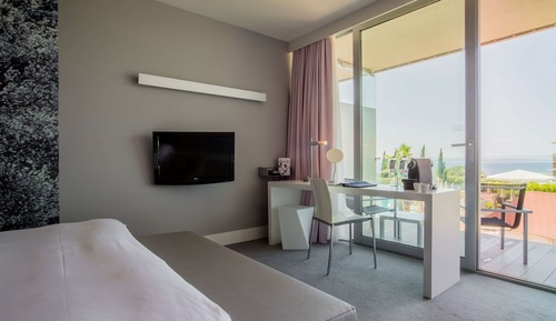 Habitación superior, balcón, vistas al mar