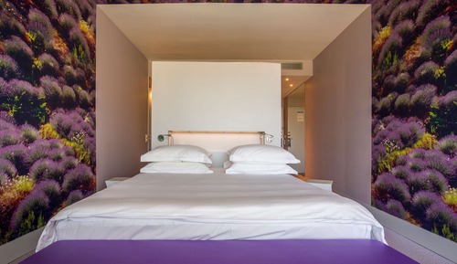 Habitación superior, vistas a la ciudad