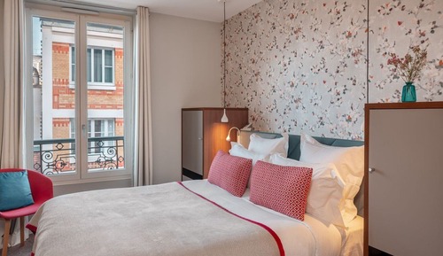 Habitación doble, habitaciones comunicadas