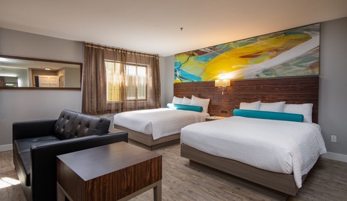 Habitación doble, varias camas