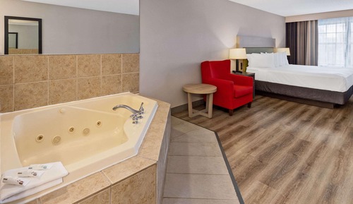 Suite, 1 cama de matrimonio grande, no fumadores, bañera de hidromasaje