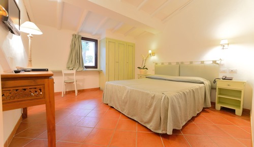 Habitación Confort doble, patio