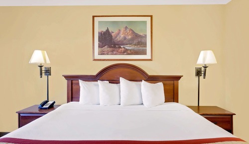 Habitación básica, 1 cama de matrimonio grande, no fumadores, bañera de hidromasaje