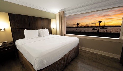 Habitación estándar, 1 cama de matrimonio grande, frigorífico y microondas, vistas a la bahía