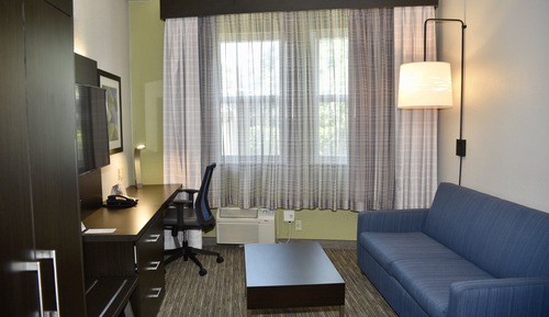 Suite, 1 cama de matrimonio grande, bañera de hidromasaje