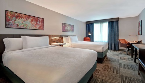 Habitación, 2 camas de matrimonio, accesible para personas con discapacidad (Hearing)