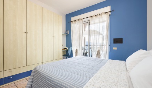 Apartamento superior, 1 habitación, cocina, vistas al lago