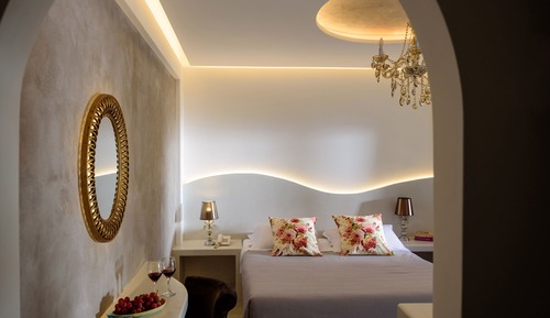 Habitación Deluxe, bañera de hidromasaje, vistas a la piscina