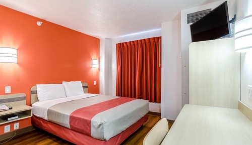 Habitación Deluxe, 1 cama de matrimonio, no fumadores, frigorífico y microondas