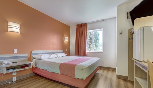 Habitación estándar, 1 cama de matrimonio, accesible para personas con discapacidad, no fumadores