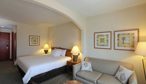 Habitación Deluxe, 1 cama de matrimonio grande, vistas parciales al mar