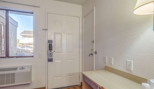 Habitación Deluxe, 1 cama de matrimonio, no fumadores, frigorífico y microondas