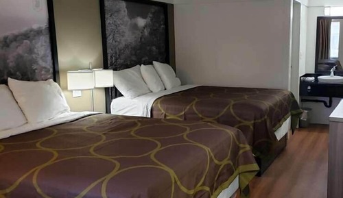 Habitación, 2 camas de matrimonio, no fumadores (Mobility Accessible Room)