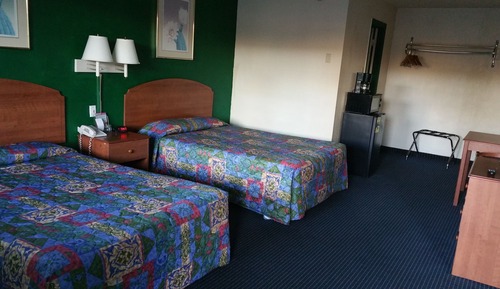 Habitación estándar, 2 camas dobles, no fumadores