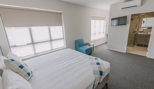 Estudio superior, 1 cama de matrimonio grande
